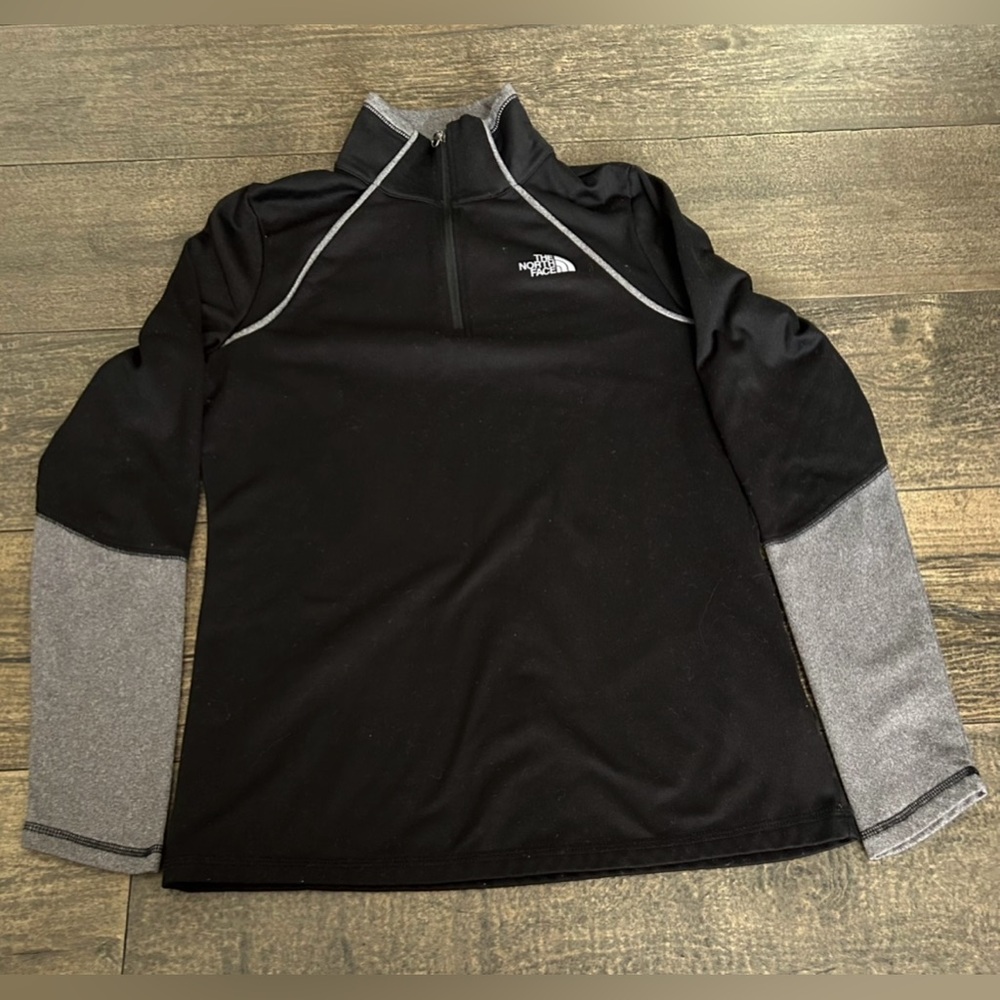 Women’s the north‎ face shirt sweater jacket